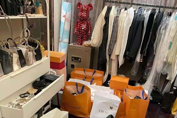 垣曲县回收一线品牌衣服